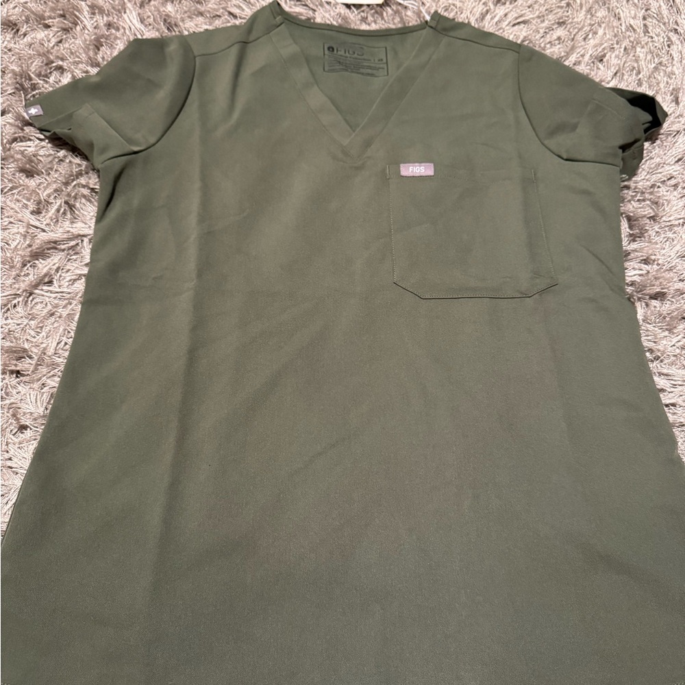 FIGs Olive Green V-Neck XS Scrub Top